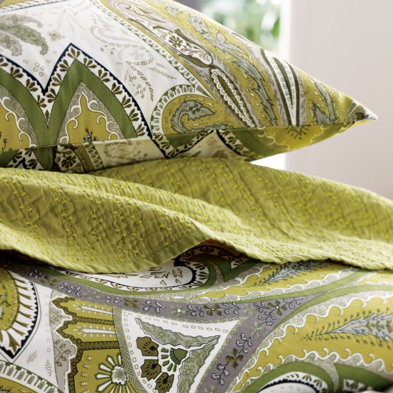 Abigail Paisley Bed Linens