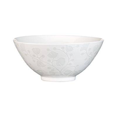 Akemi White 7.5