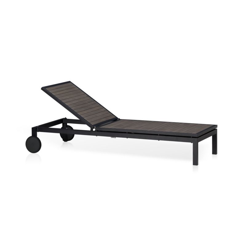 AlfrescoGreyChaiseS10