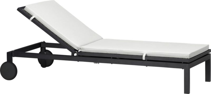 Alfresco Grey Chaise Lounge with Sunbrella® Eggshell Cushion