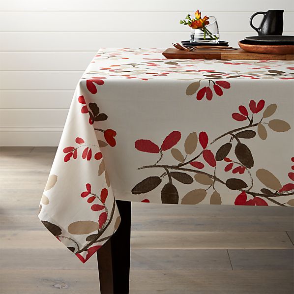 Amelia 90" Round Tablecloth