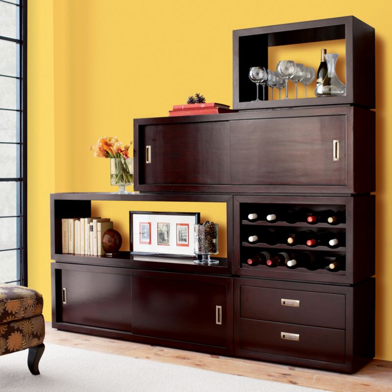 Ascend Stacking Storage