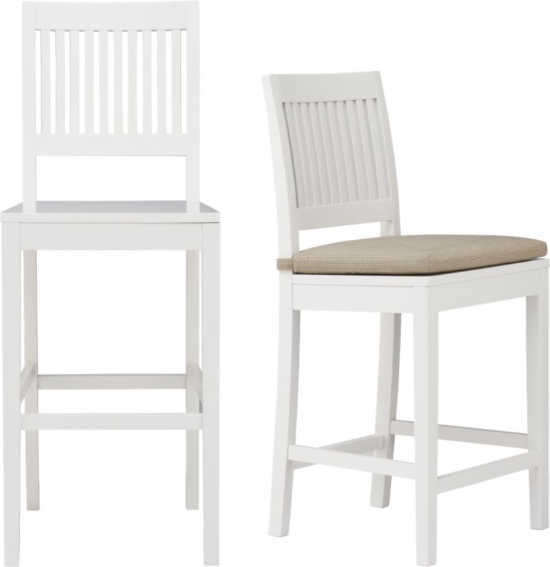 Aspen White Barstools and Henley Natural Cushion