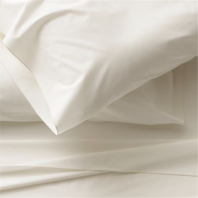 Belo Ivory Queen Sheet Set