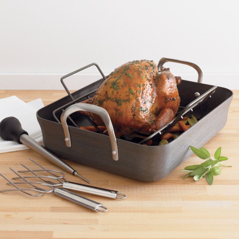 Calphalon (r) Contemporary Non-Stick Roaster with Lifters and Baster