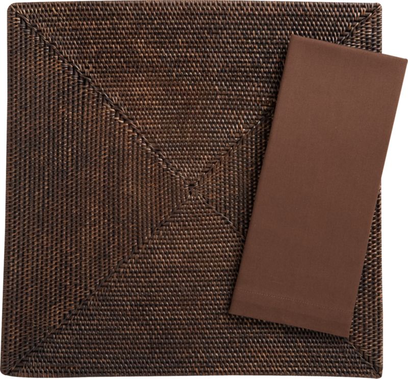 Casablanca Square Placemat and Cotton Cappuccino Napkin