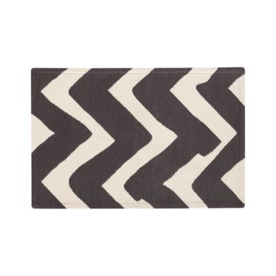 Chevron Outdoor 2'x3' Rug