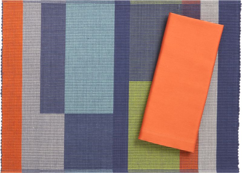Conrad Placemat and Cotton Tiger Lily Napkin
