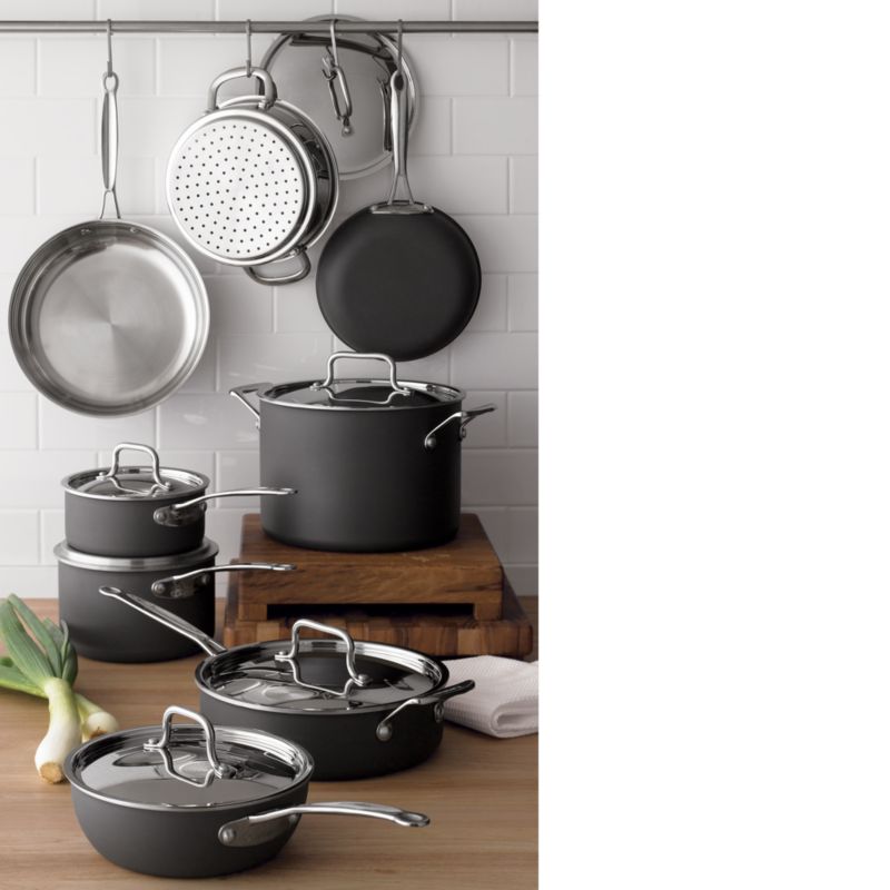 Cuisinart (r) MultiClad Unlimited 12-Piece Cookware Set with Bonus