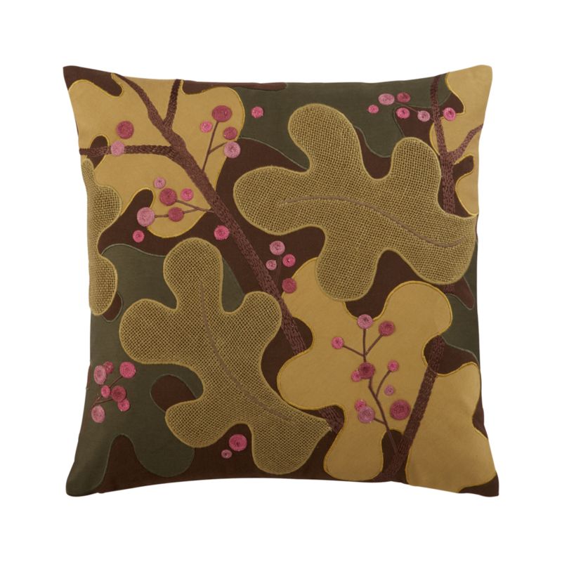 Everly 18" Pillow