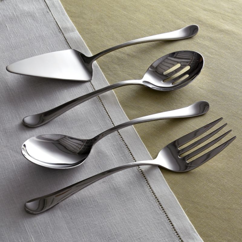 Serving Pieces