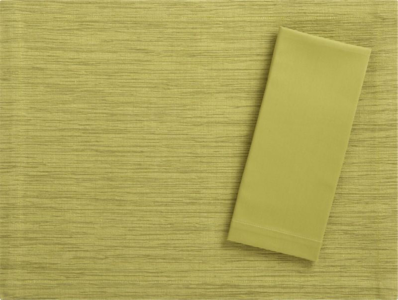 Grasscloth Pear Placemat with Cotton Pear Napkin