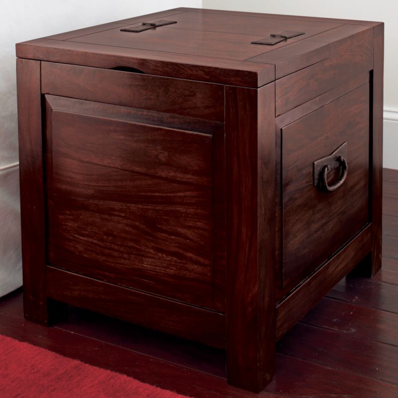 Hunter Side Trunk
