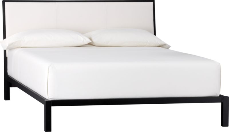Isaac Queen Bed