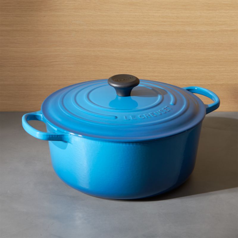 Le Creuset ® Signature 7.25-Qt. Round Marseille Blue French Oven with Lid