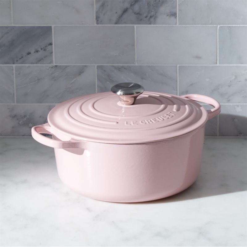 Le Creuset ® Signature 5.5-Qt. Round Hibiscus Pink French Oven with Lid