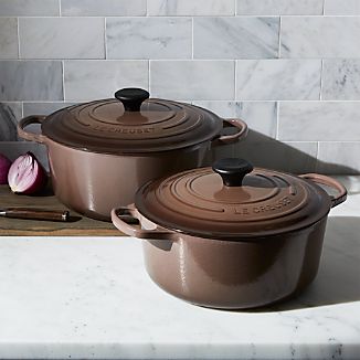 Le Creuset ® Signature Round Truffle French Ovens with Lid