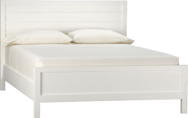 Ledge White Full Bed