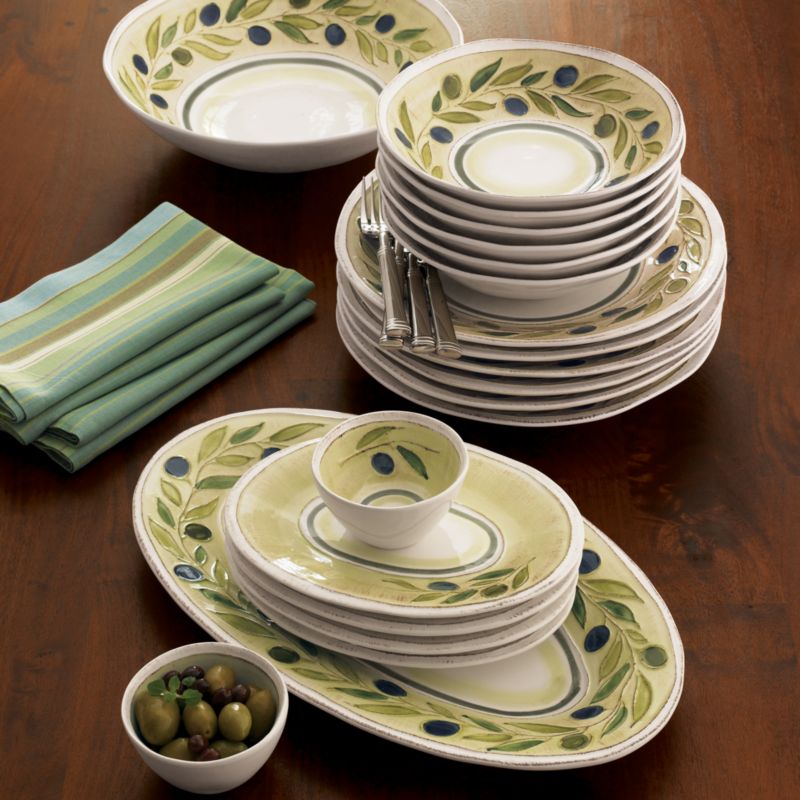 Lucia Buffet Plate