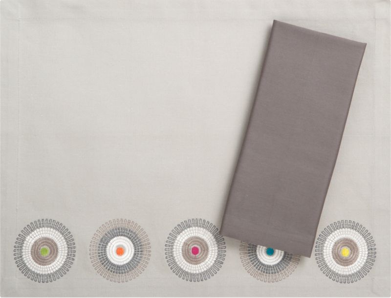 Nova Placemat and Cotton Steel Grey Napkin