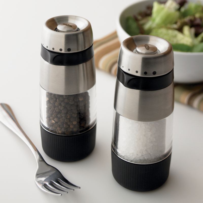 OXO (r) Salt/Pepper Mills