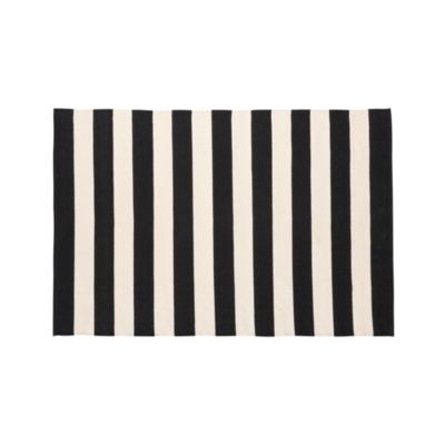 Olin Black 4'x6' Rug
