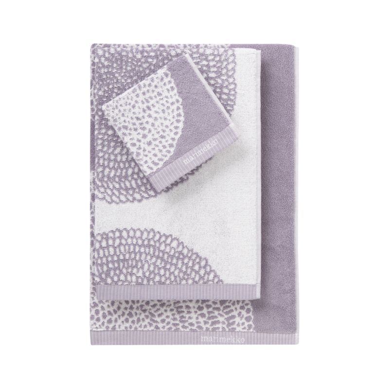 Marimekko Pippurikera Wisteria Bath Towels