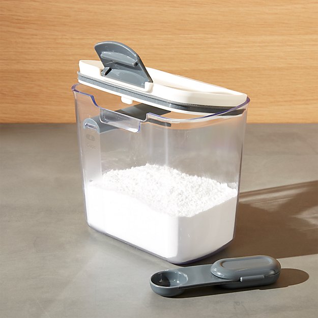Progressive ® ProKeeper 1.4Qt. Powdered Sugar Storage Container