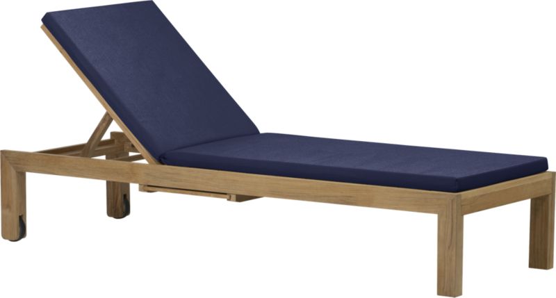 Regatta Chaise Lounge with Sunbrella® Indigo Cushion