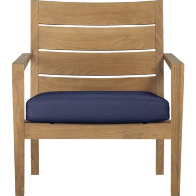 Regatta Lounge Chair with Sunbrella Indigo Cushion
