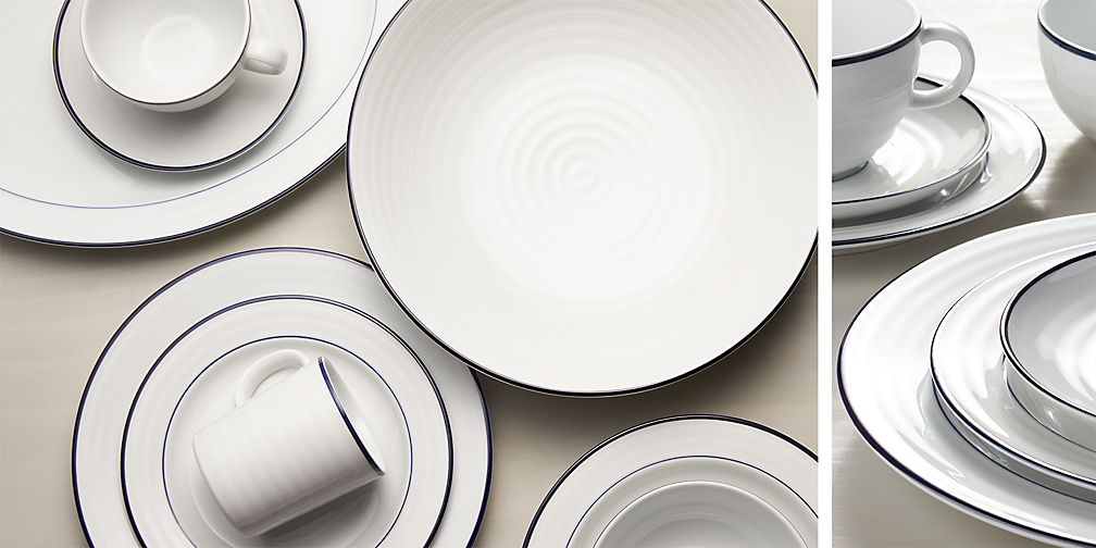 Roulette blue band dinner plate