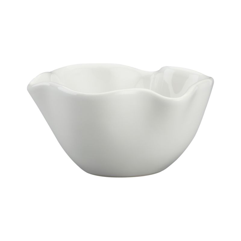 Ruffle Dip Bowl. 5.5"dia.x2.75"H