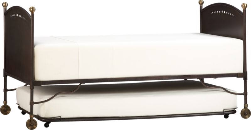 Salon Daybed with Trundle