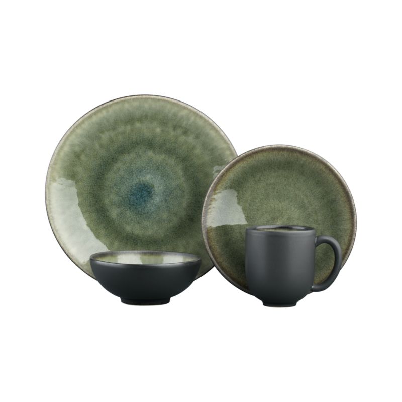 4-Piece Place Setting: dinner plate, salad plate, bowl, mug.
