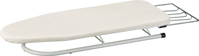Tabletop Ironing Board. 32"Wx12"Dx4"H (open)