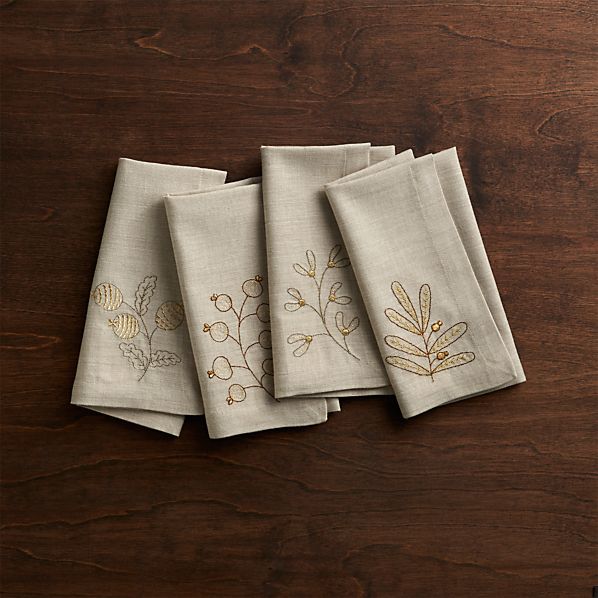 Set of 4 Wren Dinner Napkins in Napkins Crate and Barrel