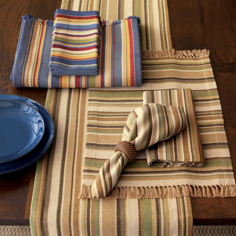 Wyatt Table Linens