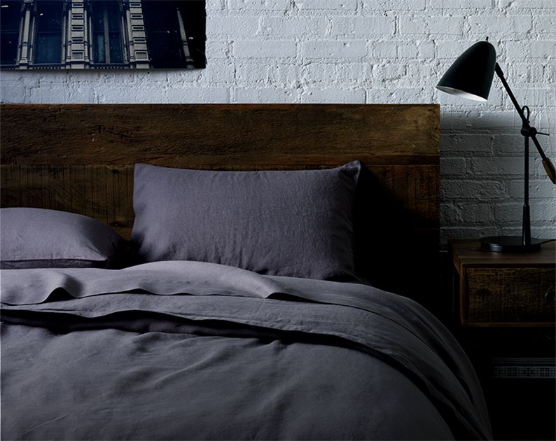 Furniture Store Crate and Barrel