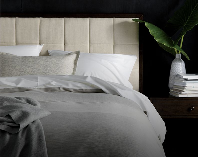 Furniture Store Crate and Barrel