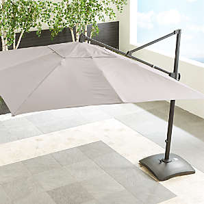 10 Foot Cantilever Outdoor Patio Umbrellas Crate And Barrel