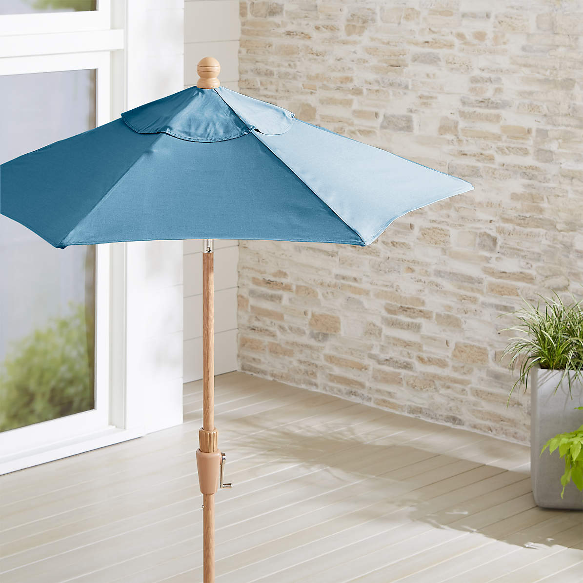 6 Round Sunbrella Sapphire Patio Umbrella With Tilt Faux Wood Frame Crate And Barrel