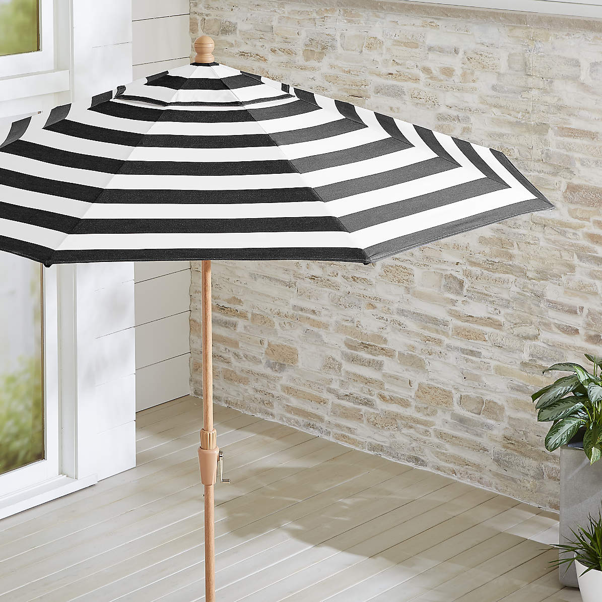 9 Round Sunbrella Black Cabana Stripe Patio Umbrella With Faux Wood Tilt Frame Reviews Crate And Barrel