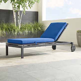 Outdoor Chaise Lounges Crate And Barrel Alfresco Ii Grey Chaise Lounge With Sunbrella Cushion