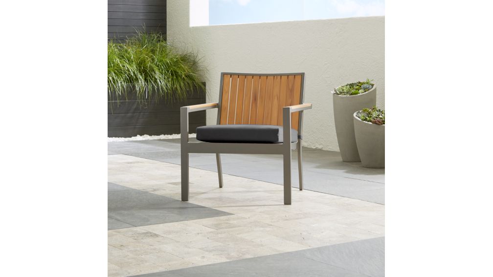 Alfresco II Natural Lounge Chair with Charcoal Sun + Reviews | Crate ...