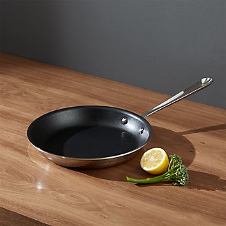 All-Clad ® 9" Nonstick Egg Perfect Pan