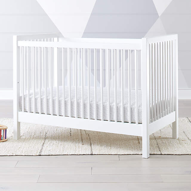 crate and kids bassinet