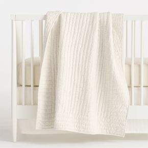 Image of Comfy Tee Keepsake Stitched Natural 100% Organic Cotton Jersey Crib Quilt