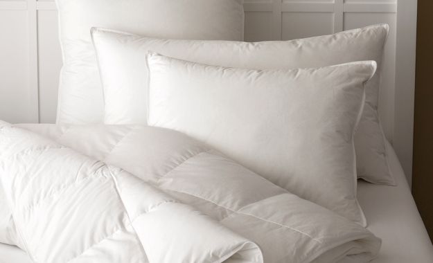 Classic Medium Down King Duvet Insert Reviews Crate And Barrel
