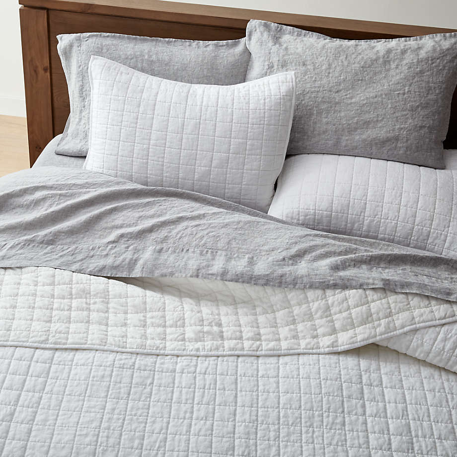 Warm White Belgian Flax Linen Quilt King + Reviews Crate and Barrel