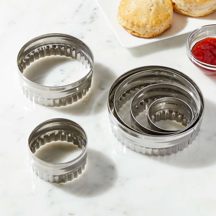 Biscuit/Cookie Cutters, Set of 6 + Reviews | Crate and Barrel